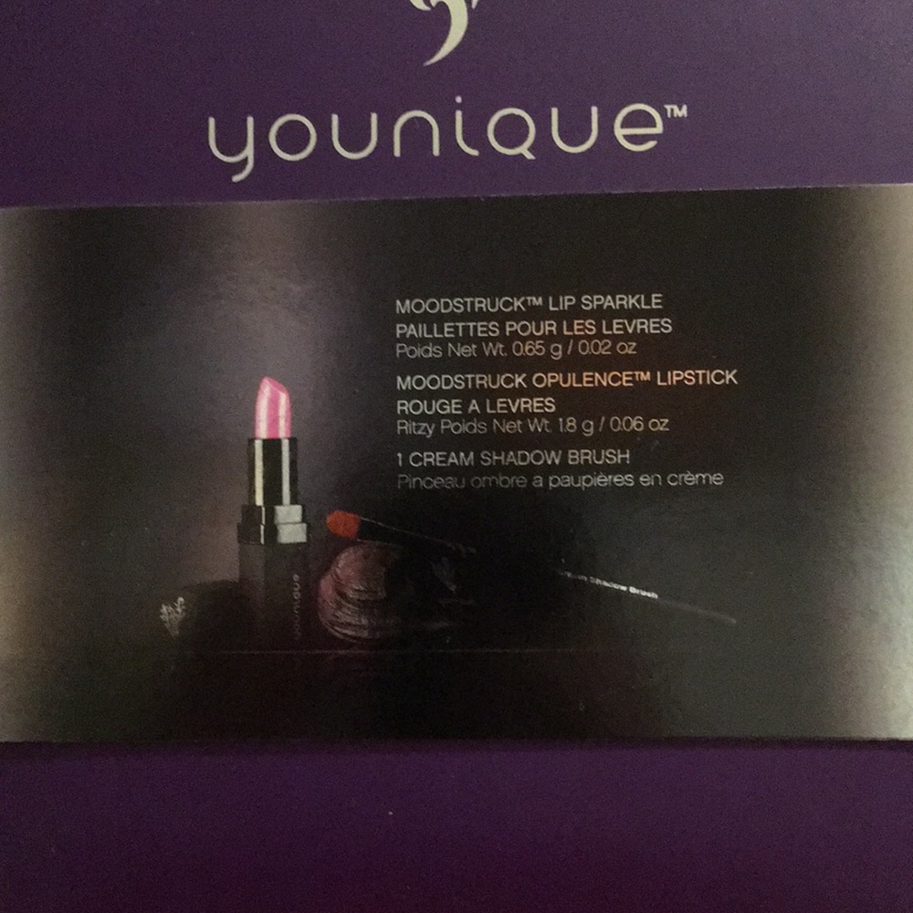 Younique bundle